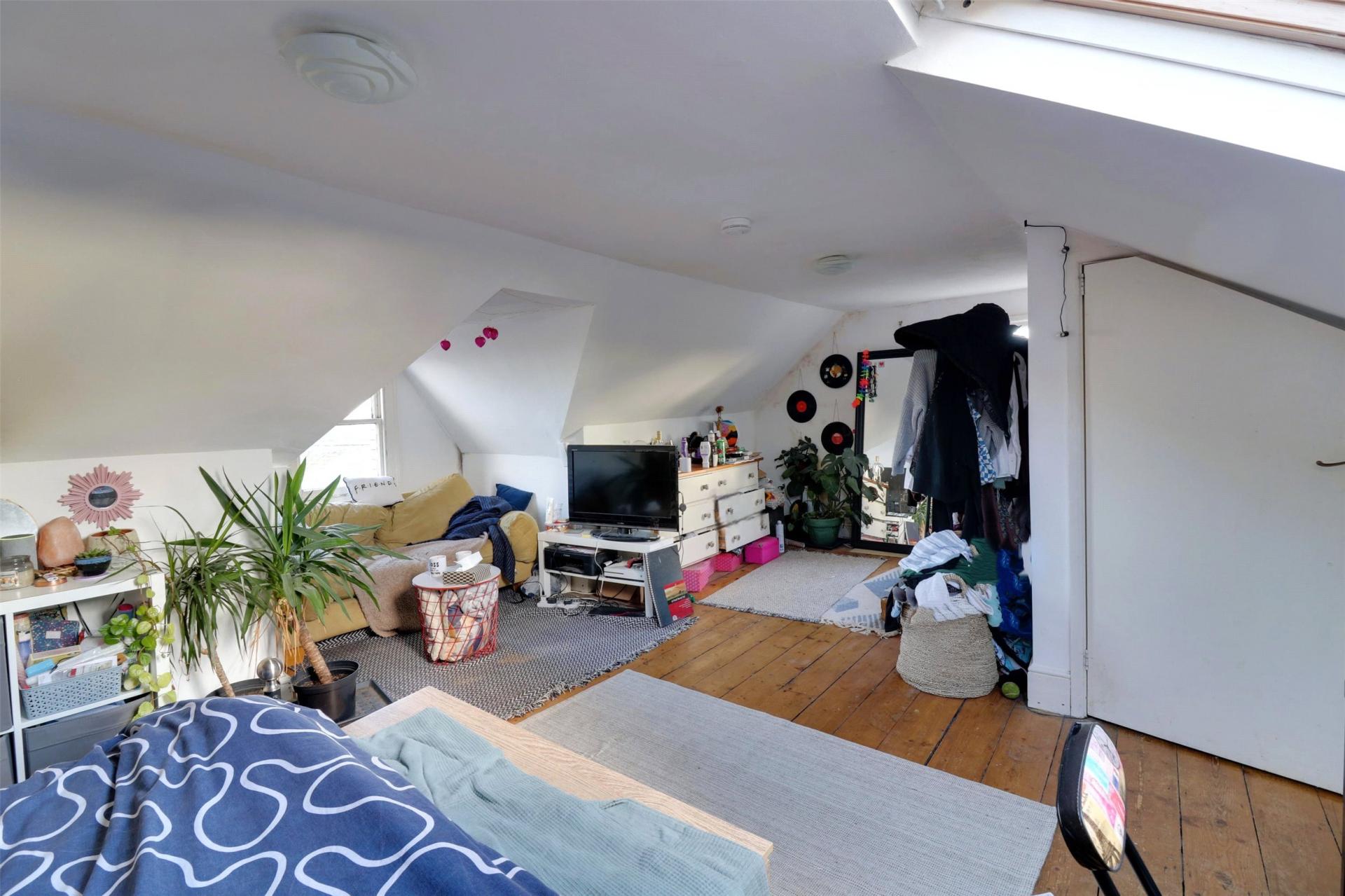 property-img