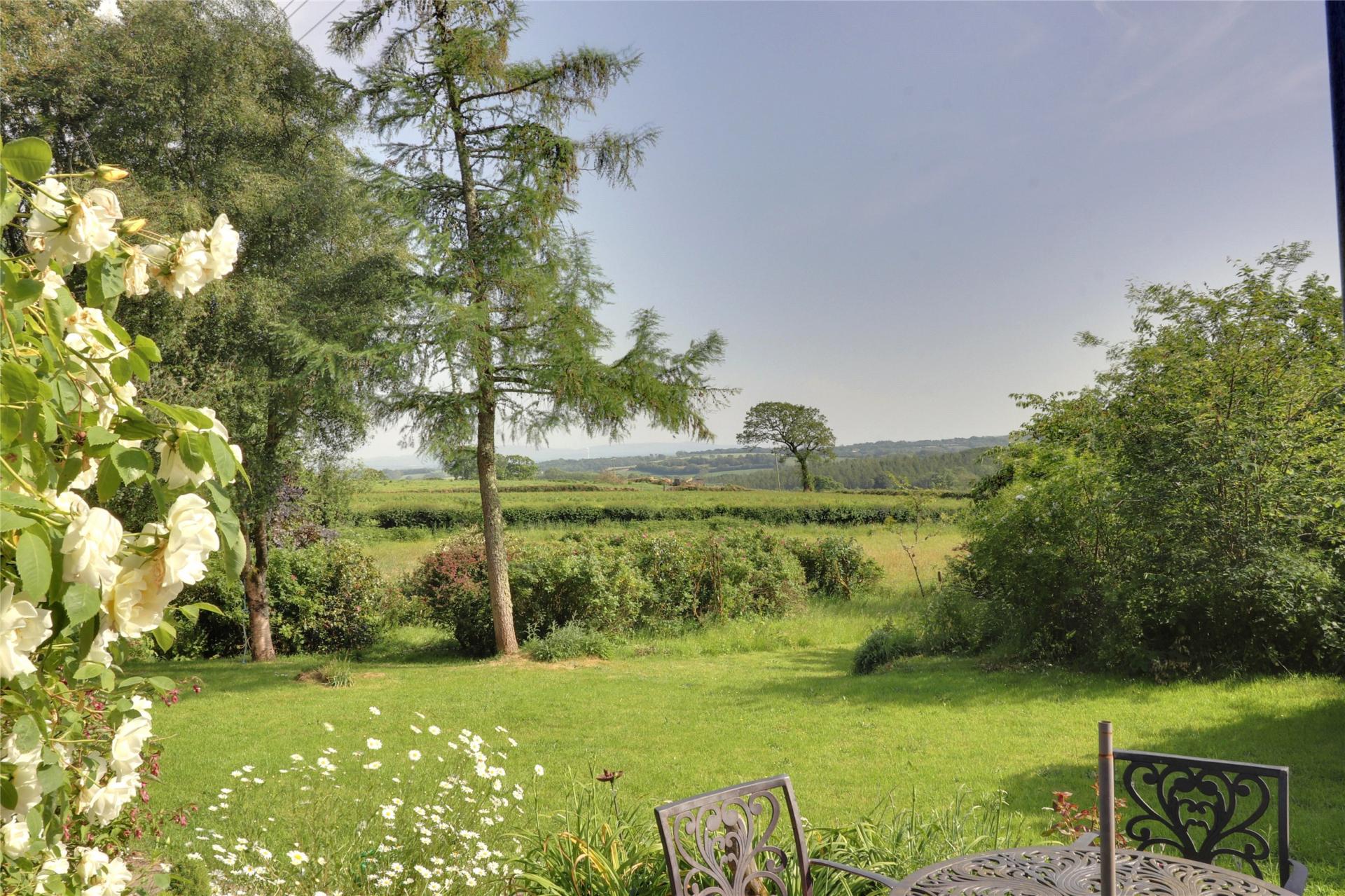 property-img