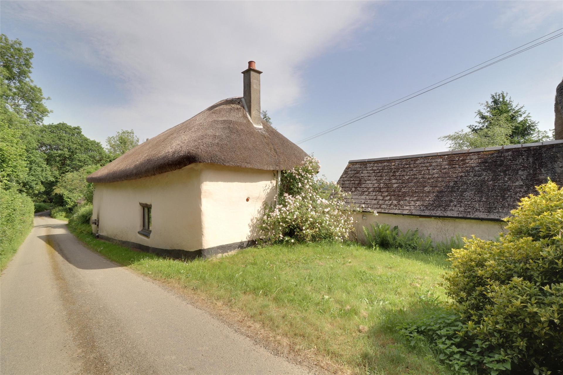 property-img