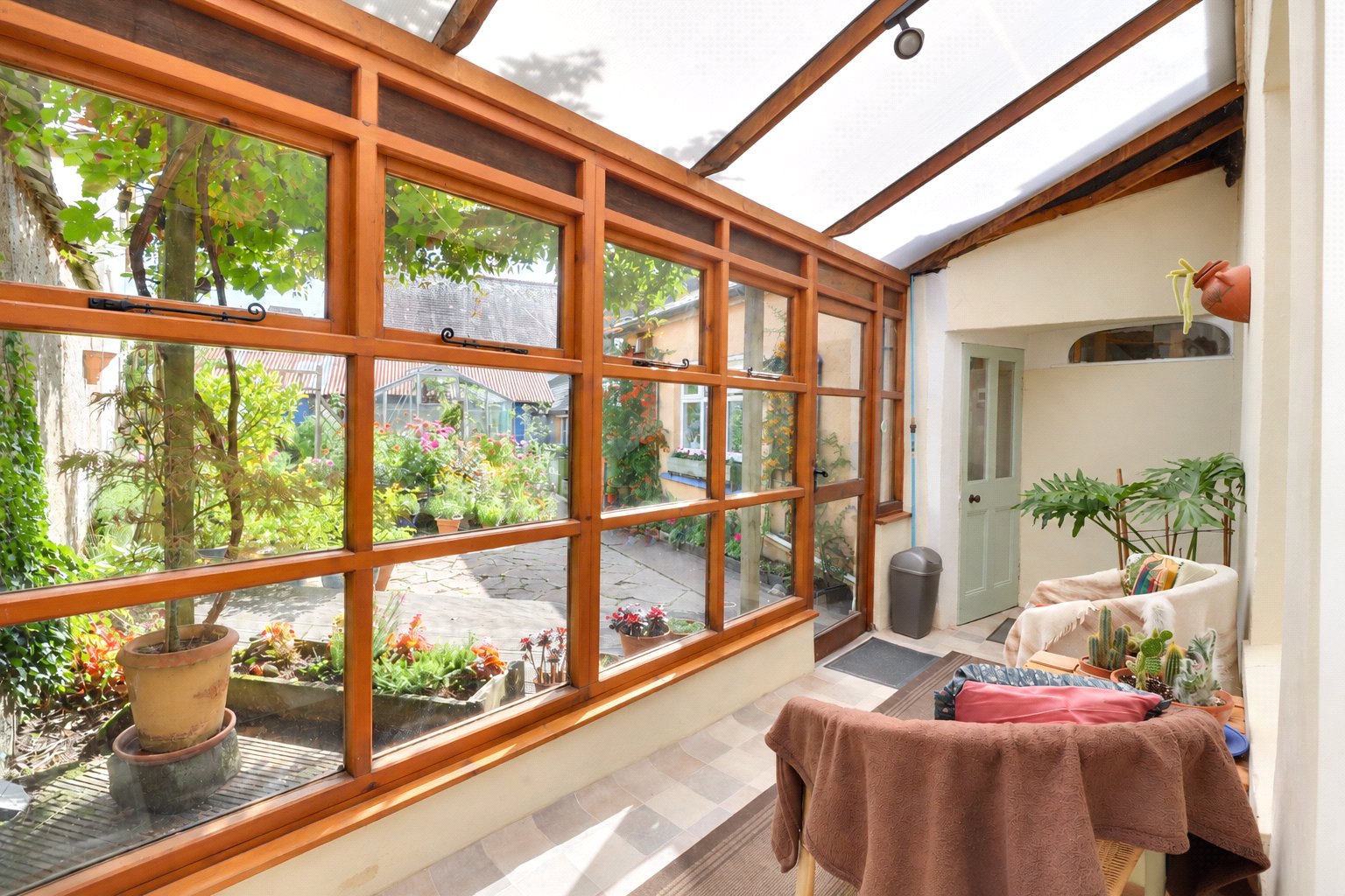 property-img