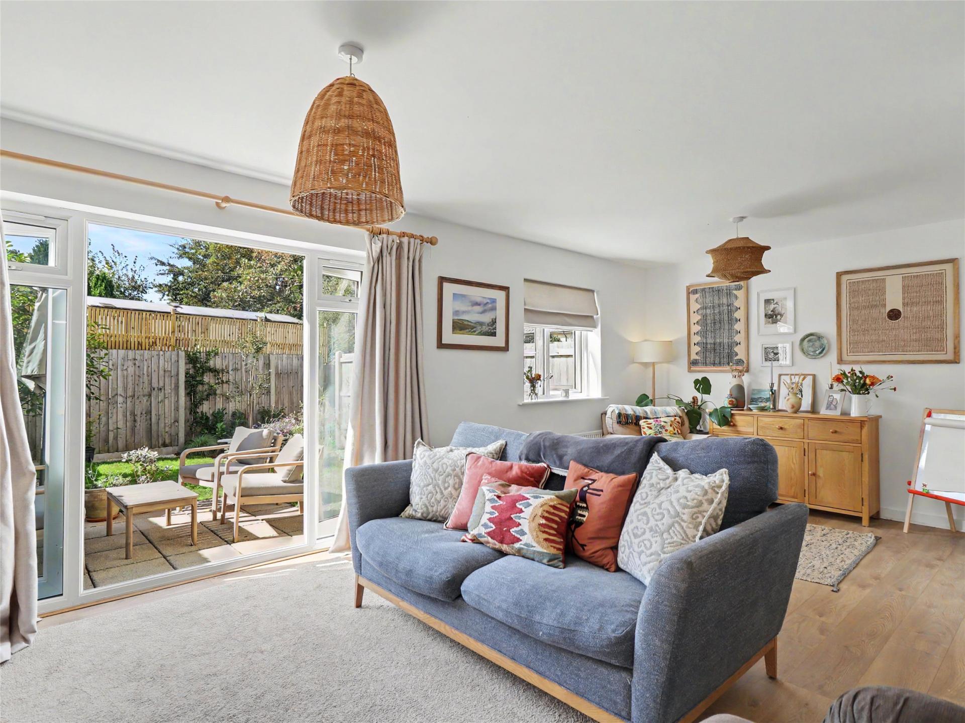 property-img