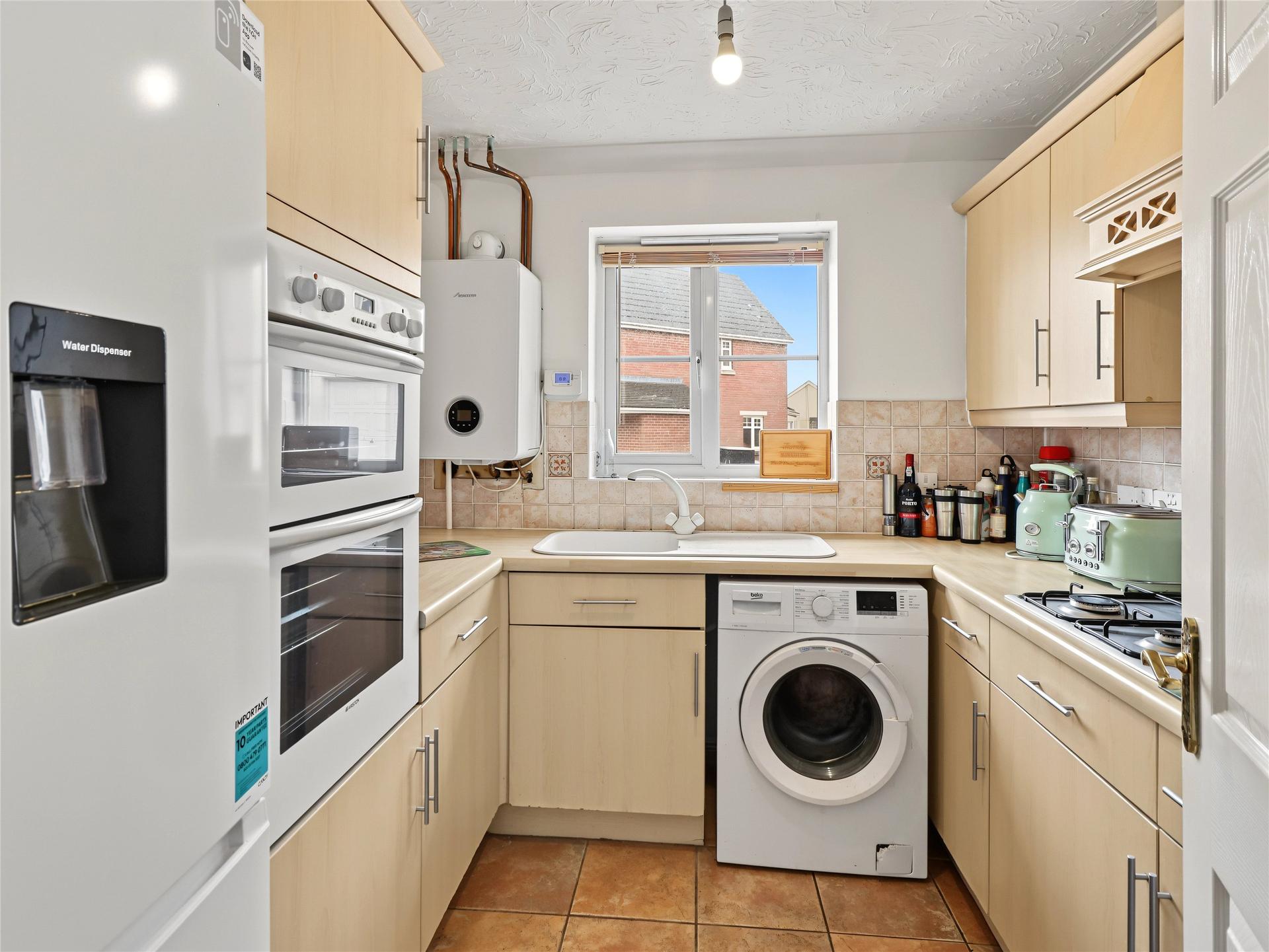 property-img