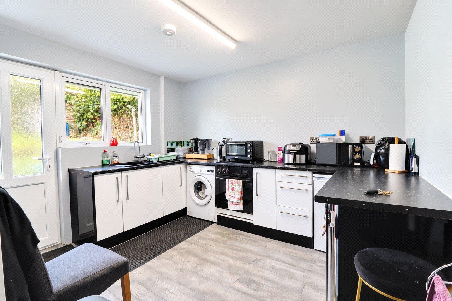 property-img
