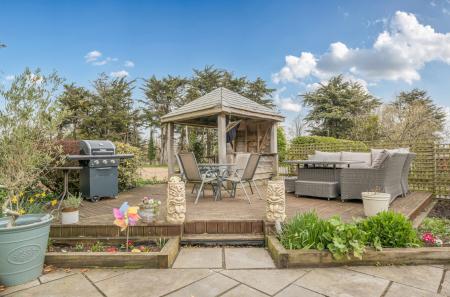 1434277-1-69c2c2a...