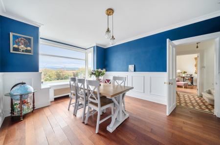 1434277-12-69c2c3...