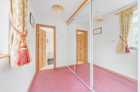 1299226-9-68413c3...