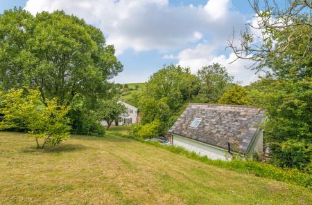 1299226-6-68413c0...