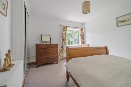 1299226-15-68413c...