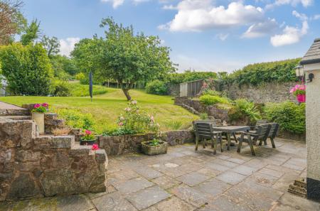 1299226-4-68413c0...