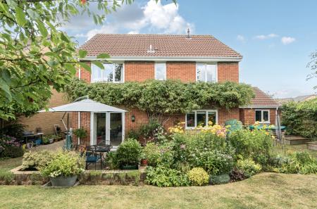 1328356-7-688be62...