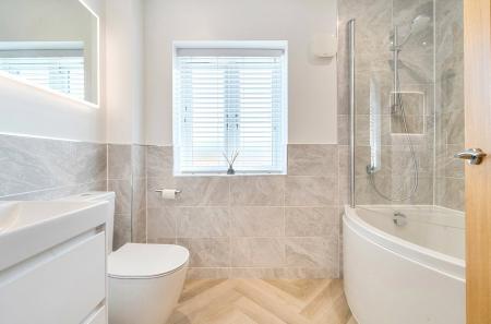 1330375-12-688d79...