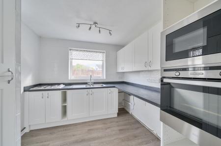 1363353-9-68e53d7...