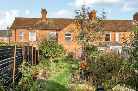 1371097-3-68f8a9f...