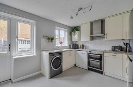 1374502-12-690a0e...