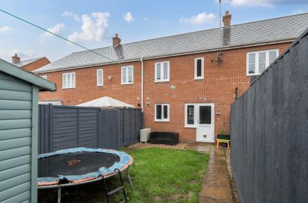 1374502-4-690a090...