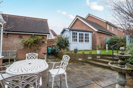 1383461-5-6928814...