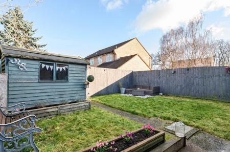 1387709-6-693c11e...