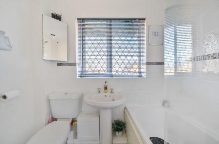 1387709-22-693c21...