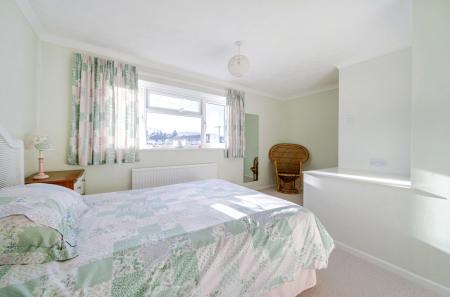 1399663-17-696a24...