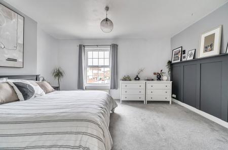 1405930-10-698201...