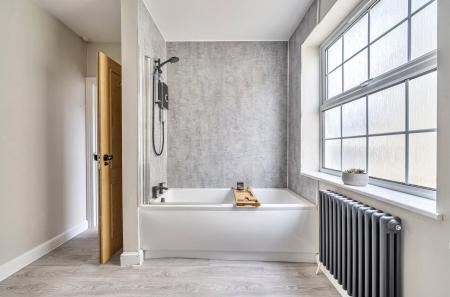 1405930-8-698200c...