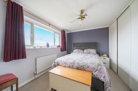 1410234-22-698625...