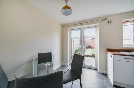 1420921-12-69a186...