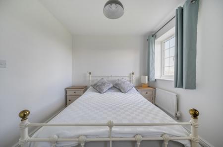 1420921-17-69a188...