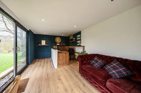 1419018-27-69a96a...