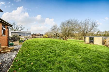 1419018-35-69a96b...