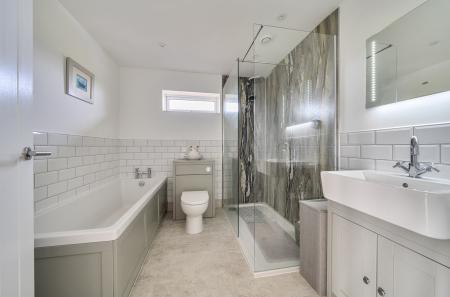 1431850-7-69c182d...