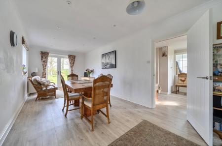 1431850-20-69c184...