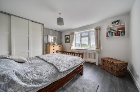 1431850-1-69c1824...