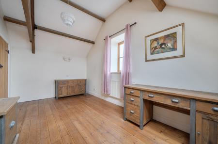 1434956-25-69c2c5...