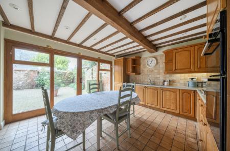 1434956-13-69c2c4...