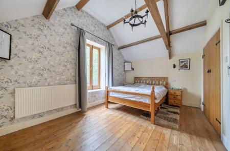 1434956-22-69c2c5...