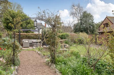 1434956-5-69c2c42...