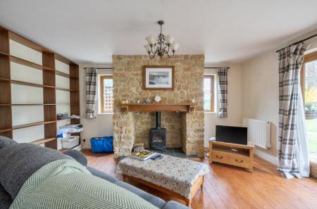 1434956-10-69c2c4...