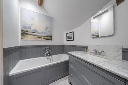 1434956-27-69c2c5...