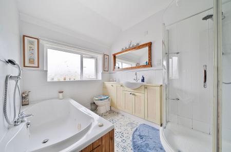 1433659-28-69c672...