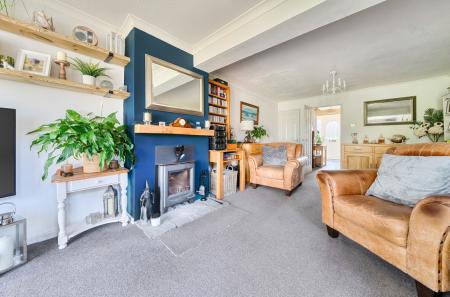 1-69cfe8aab13a8-1...