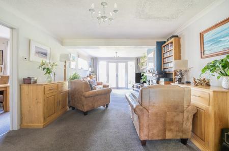 1439273-13-69ce7f...