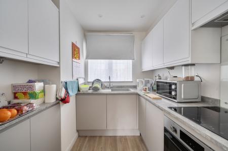 1432812-8-69c2c19...