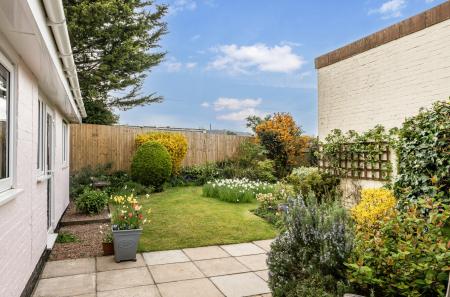 1436984-13-69cb9d...