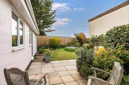 1436984-12-69cb9d...