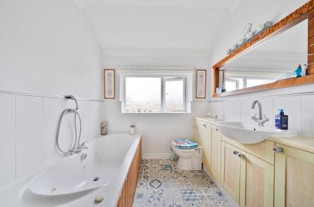 1433659-26-69c672...