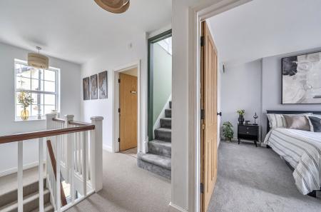 1405930-19-698203...