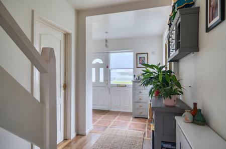 1403384-8-6970fcb...