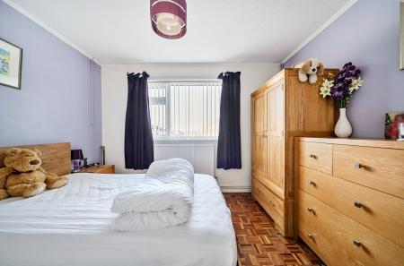 1387552-21-693047...