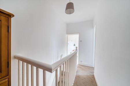 1371097-17-68f8b7...